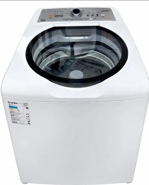 Lavadora Brastemp 15 kg branca, vista de cima, com a tampa de vidro